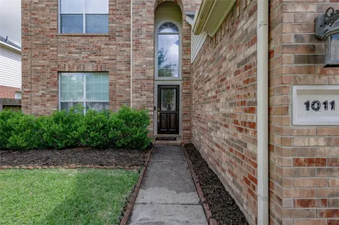 1011 Jasons Bend Drive Sugar Land TX 77479