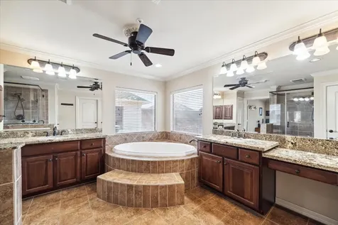 4319 Stonebrook Lane Missouri City TX 77459