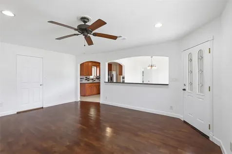 407 Meters Street Houston TX 77020