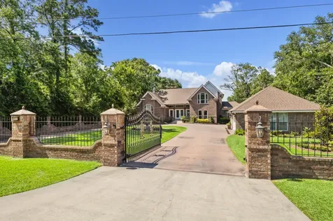 1917 Anchor Way Dickinson TX 77539
