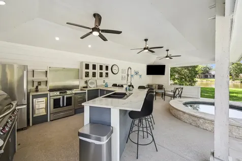 1917 Anchor Way Dickinson TX 77539