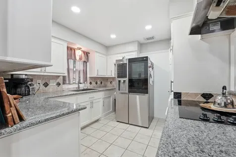 2051 Shadow Rock Drive Kingwood TX 77339