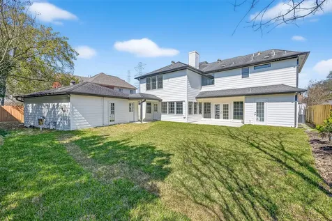 3138 Country Club Boulevard Stafford TX 77477