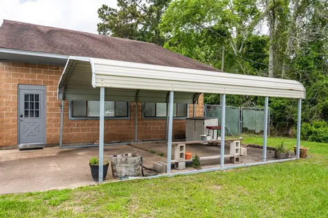 24919 Fm 2100 Road Huffman TX 77336