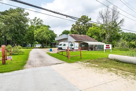 24919 Fm 2100 Road Huffman TX 77336
