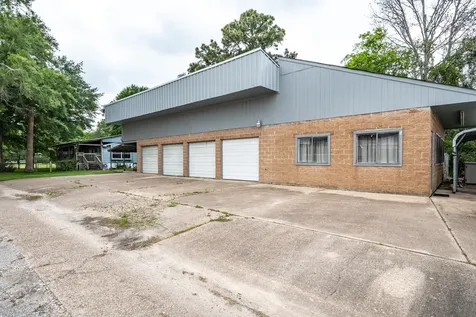 24919 Fm 2100 Road Huffman TX 77336