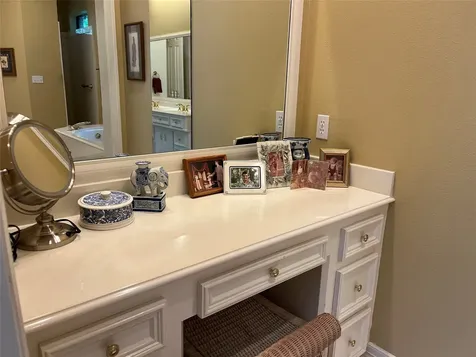24602 W Kingscrest Circle Spring TX 77389