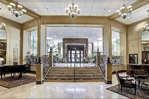 3525 Sage Road 913 Houston TX 77056