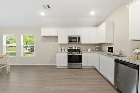 803 Jefferson Avenue Cleveland TX 77327