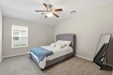 803 Jefferson Avenue Cleveland TX 77327
