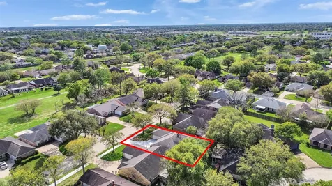 2819 Poplar Creek Lane Pearland TX 77584