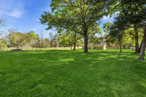 24918 Mathews Road Tomball TX 77375