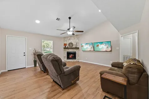 24918 Mathews Road Tomball TX 77375