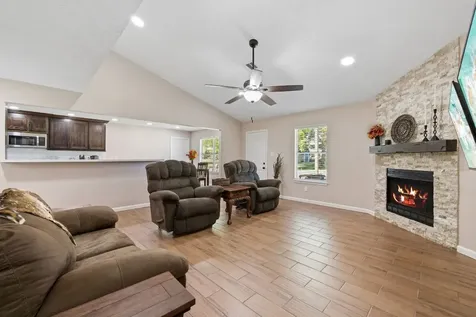 24918 Mathews Road Tomball TX 77375