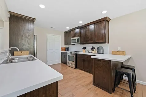 24918 Mathews Road Tomball TX 77375