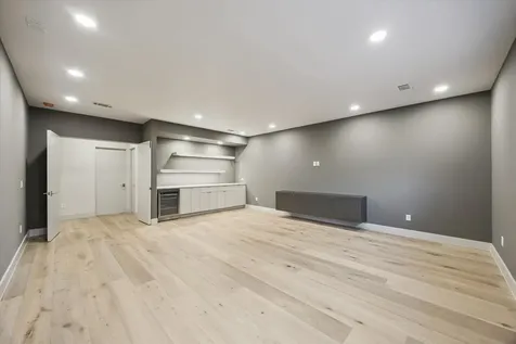 2129 Quenby Street Houston TX 77005