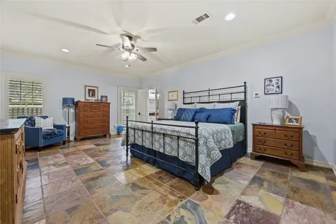 1395 Ford Avenue Dayton TX 77535