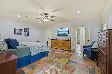 1395 Ford Avenue Dayton TX 77535