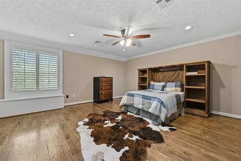 1395 Ford Avenue Dayton TX 77535