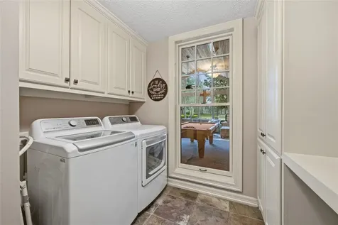 1395 Ford Avenue Dayton TX 77535