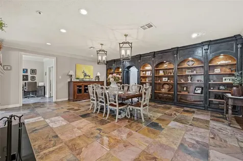 1395 Ford Avenue Dayton TX 77535