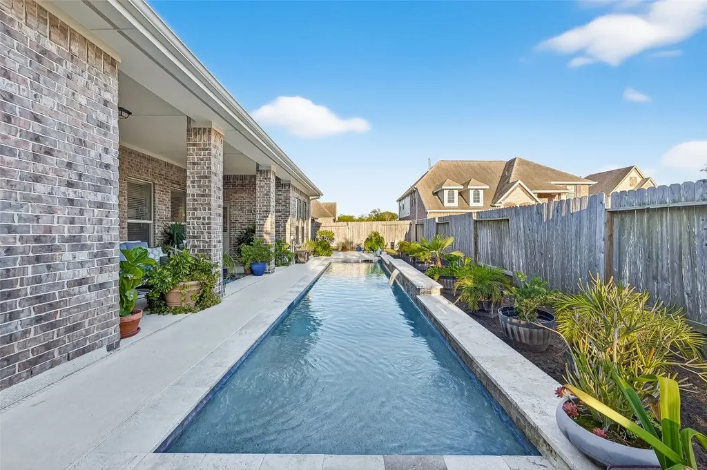 4219 Sycamore Point Friendswood TX 77546