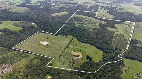 9590 Maynard Hallmark Road Flatonia TX 78941