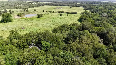 9590 Maynard Hallmark Road Flatonia TX 78941
