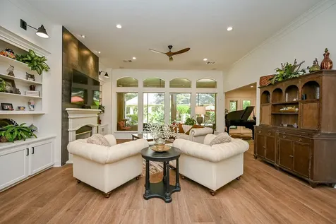 23914 Clouds Rest Magnolia TX 77355