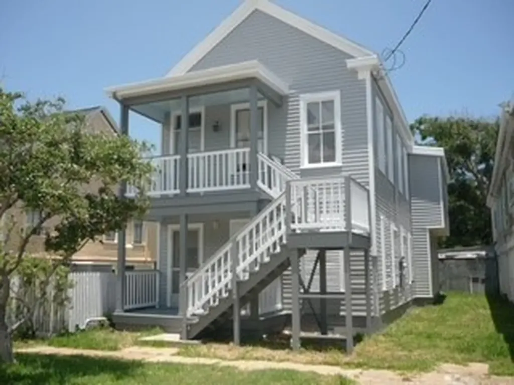 1508 20th Street Galveston TX 77550
