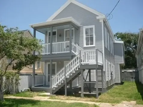 1508 20th Street Galveston TX 77550