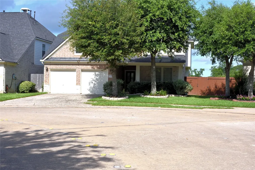 5106 Autumn Rose Lane Sugar Land TX 77479