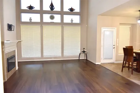 5106 Autumn Rose Lane Sugar Land TX 77479