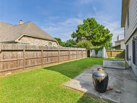 8010 Fox Street Street Baytown TX 77523