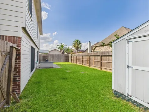 8010 Fox Street Street Baytown TX 77523