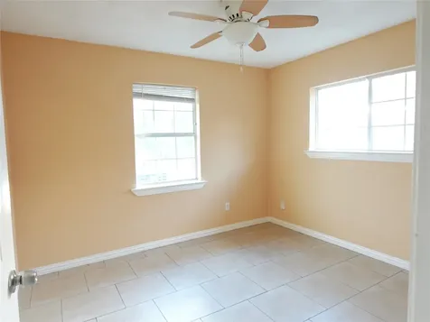 4721 Denmark Street Houston TX 77016
