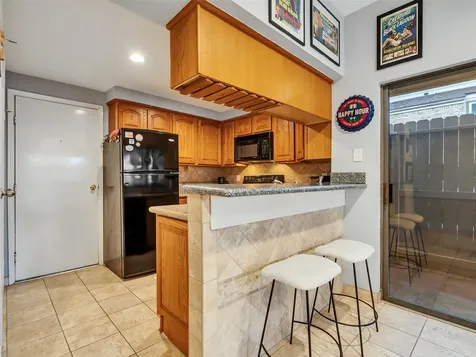 1829 Augusta Drive 10 Houston TX 77057