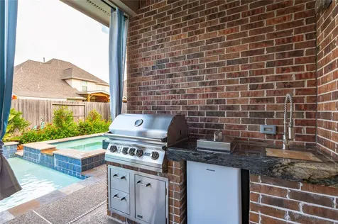 5518 Sierra Court Pasadena TX 77505