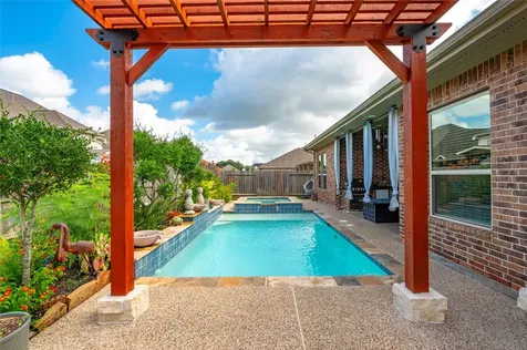 5518 Sierra Court Pasadena TX 77505