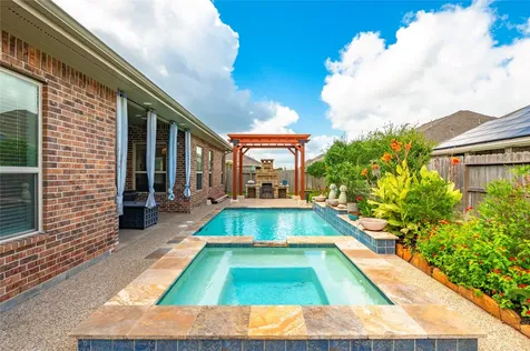 5518 Sierra Court Pasadena TX 77505