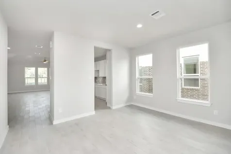 5634 Sandhill Oak Trail Houston TX 77066