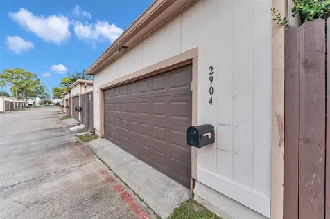 2904 Nottingham Lane Missouri City TX 77459