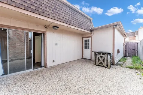 2904 Nottingham Lane Missouri City TX 77459