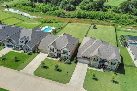 246 Peninsula Point Drive Montgomery TX 77356