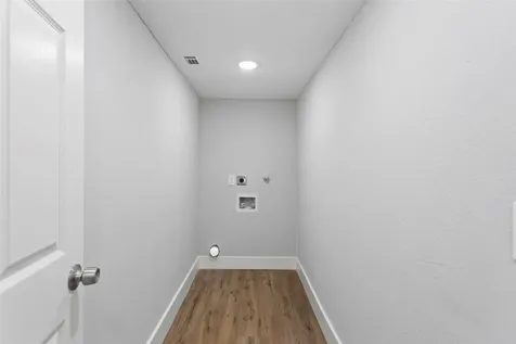 1412 Avenue M 1/2 Galveston TX 77550