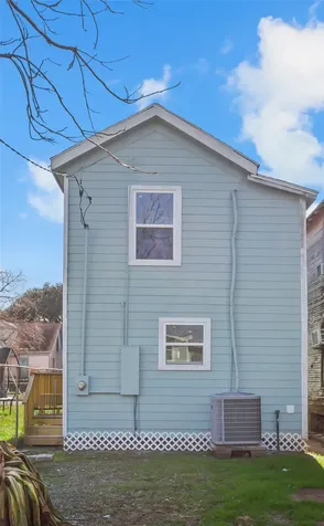 1412 Avenue M 1/2 Galveston TX 77550