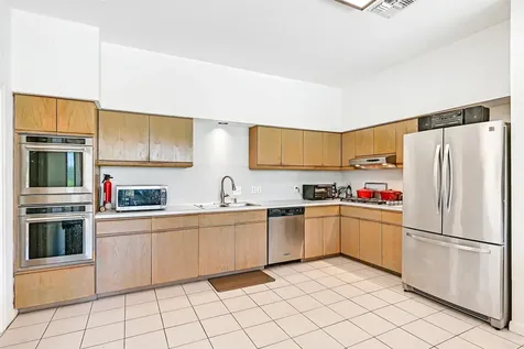 1412 Hollier Road Friendswood TX 77546