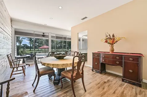 1412 Hollier Road Friendswood TX 77546