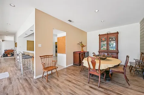1412 Hollier Road Friendswood TX 77546