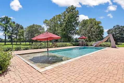 1412 Hollier Road Friendswood TX 77546